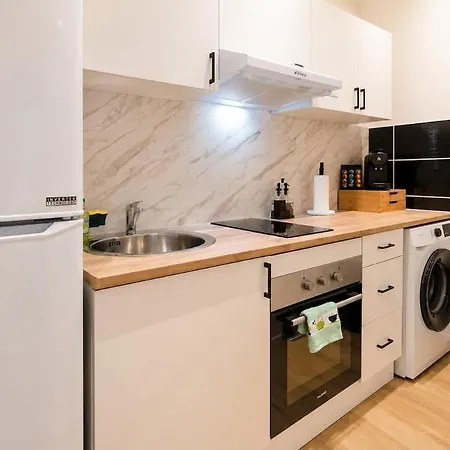 Cosy Proche Gare, Parking Privé, Wi-fi Gratuit Apartamento